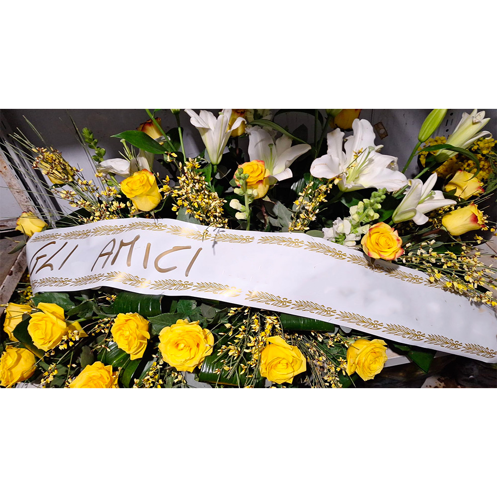 Composizione a cuscino funebre